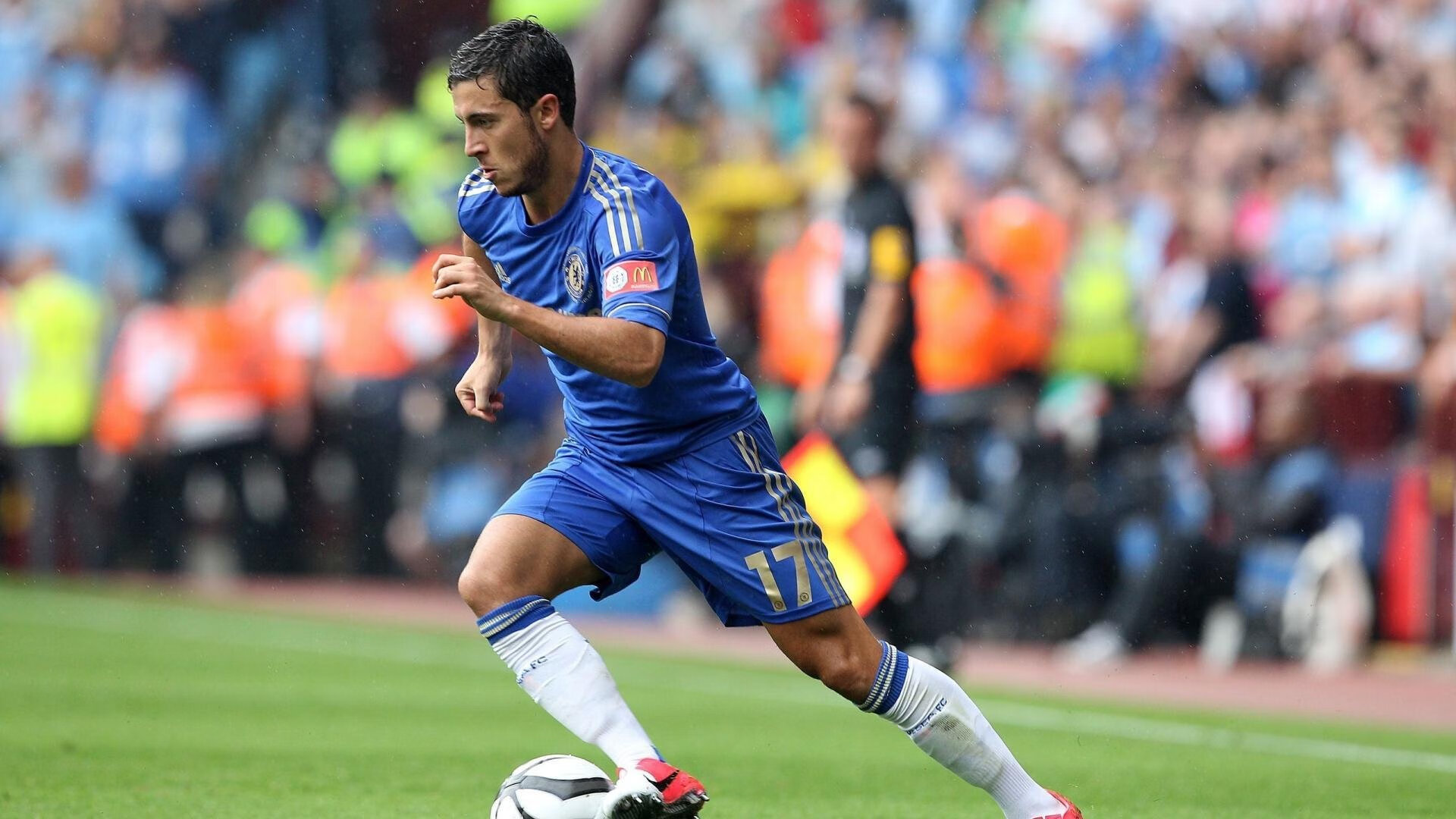 德布劳内降维打击与几内亚火力革命,现代足球的两种压制哲学